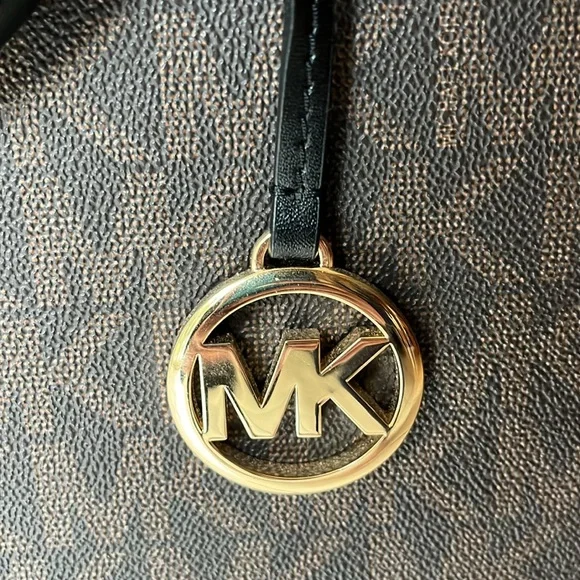 Michael Kors bag - Picture 4 of 12